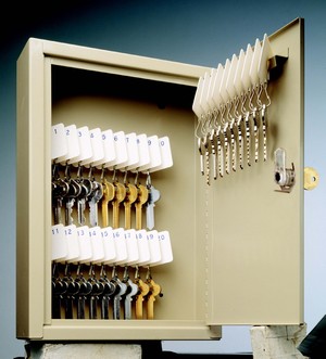 Uni-Tag - 80 Key Cabinet